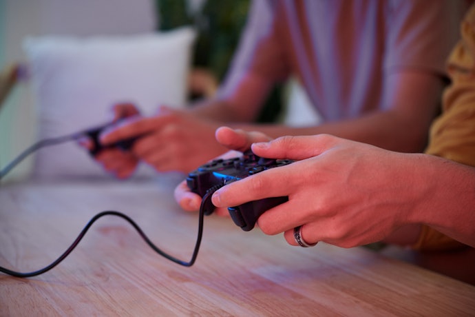 Para Evitar Risco de Interrupções, Prefira um Controle para PC Com Fio