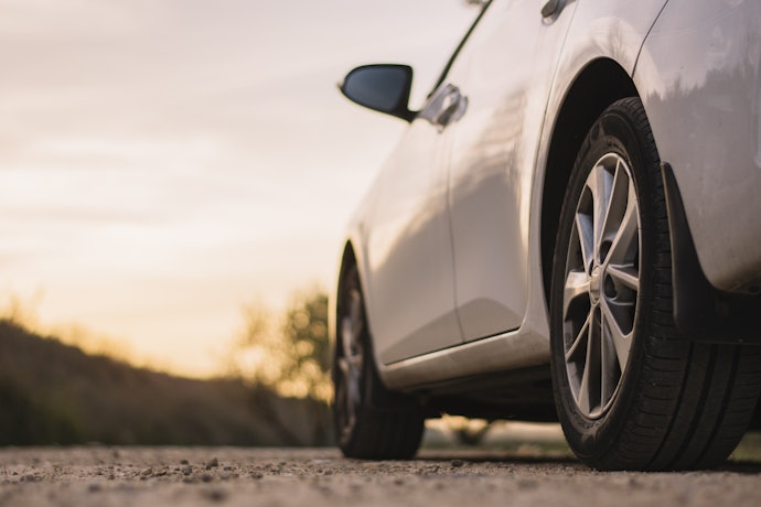 Quer um Pneu de Uso Diário para Carros Populares? Opte pelos Assimétricos de Boas Marcas