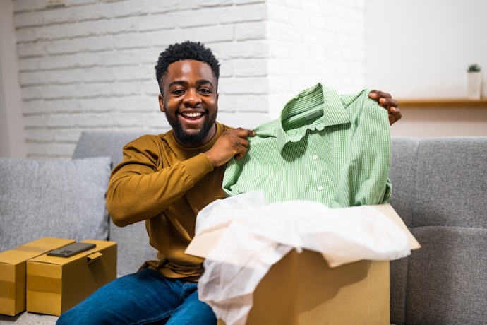 Para Atualizar o Visual do seu Pai, Prefira Peças de Roupas