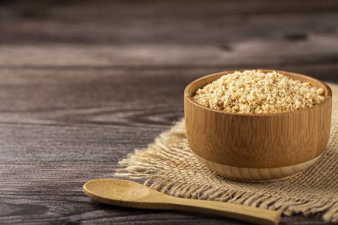 Para Fazer Farofas e Empanados, Use a Farinha de Mandioca Grossa ou a Fina Torrada
