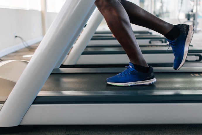 Corrida e Exercícios Aeróbicos: Compre um Tênis Leve, Flexível e de Material Respirável