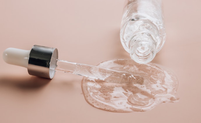 Quer Toque Seco e Absorção Rápida? Aposte em Séruns ou Gel-Cremes Antissinais