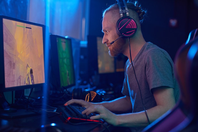 Para Velocidade em Jogos, Opte por SSD de 500 GB ou Mais e RAM de 16 GB em Dual Channel