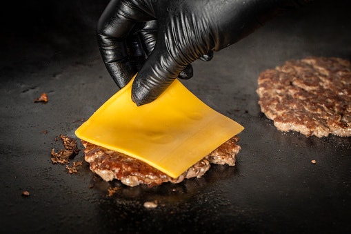 Para Preparar Vários Lanches Simultaneamente, Opte pelas Chapas com Larguras de 80 a 100 cm