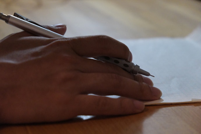 Para Mais Conforto, Prefira Lapiseiras de Até 20 g, Formato Triangular ou com Ondulações