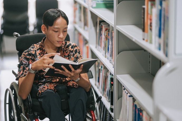 Se Busca um Livro Sobre Educação Financeira para Adolescentes, Linguagem Jovem e Descomplicada