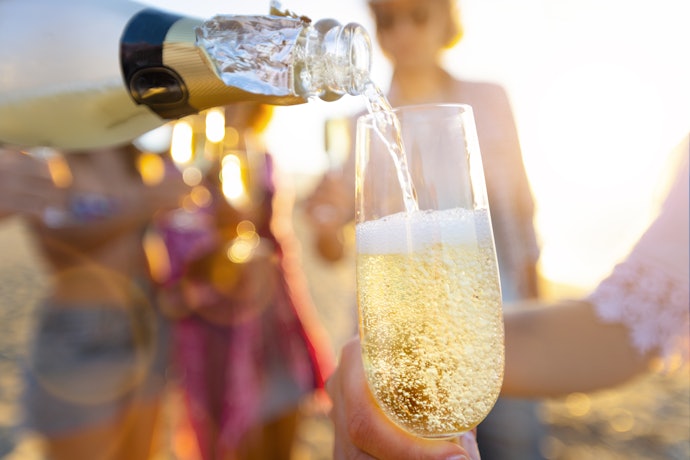 Fermentado com Extração do Álcool: Semelhante ao Espumante Tradicional