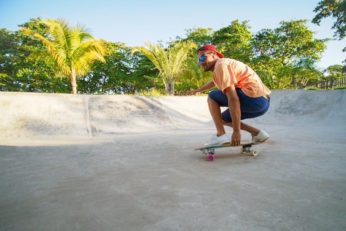 Pratica Carving? Escolha um Skate Simulador de Surf