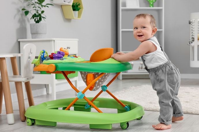 Bebês de 9 meses a 1 Ano Começam a Falar e Andar, Compre Brinquedos que Estimulem essas Habilidades