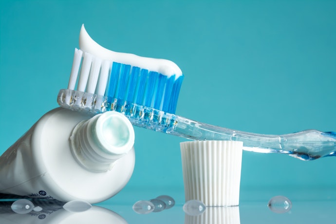 Para Reparar e Proteger os Dentes, Prefira Pastas com Arginina, Citrato de Potássio e Flúor