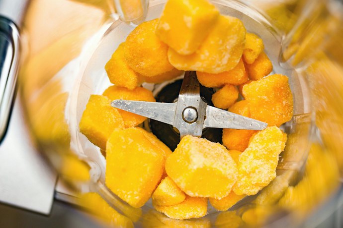 Se For Usar com Frutas Congeladas ou Gelo, Opte por Processador de Alimentos de 1000 W ou Mais