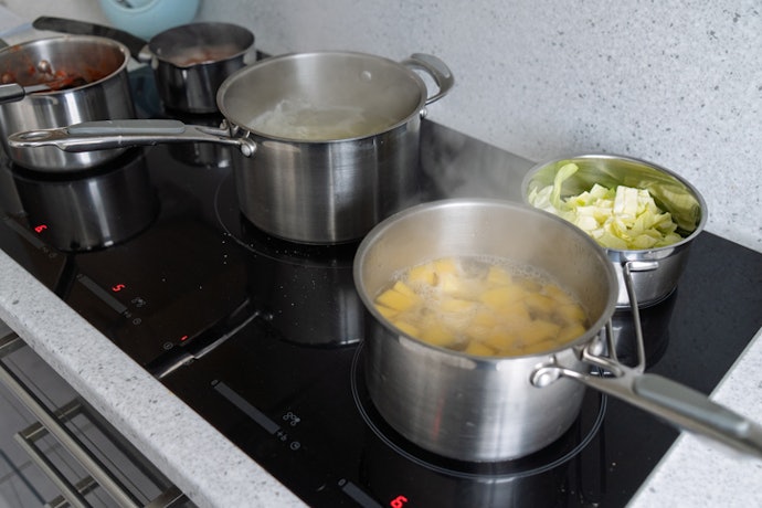 Para Preparar Receitas Mais Elaboradas com Várias Panelas, Prefira Cooktop de 5 Bocas