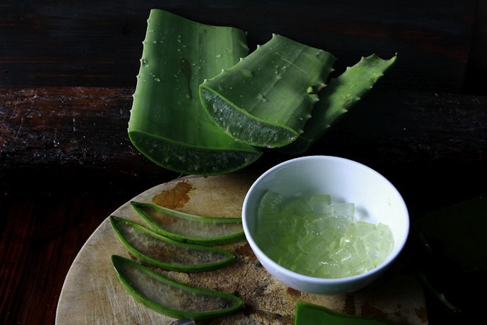 Quer Aliviar o Vermelhidão? Escolha Pós-Sol com Ativos Calmantes, como Aloe Vera