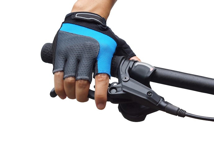 Luvas de Ciclismo Antitranspirantes: para Quem Sua Bastante e Pedala no Verão
