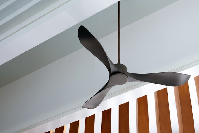 Em Ambientes entre 10 e 20 m², Opte por Ventiladores com Diâmetro entre 105 e 125 cm