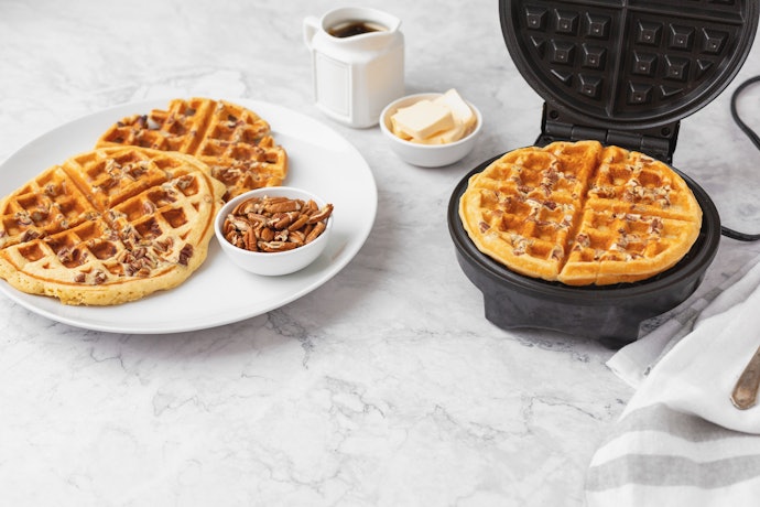 Para Mais Eficiência, Prefira Modelos com Pelo Menos 4 Waffles e 1000 W de Potência