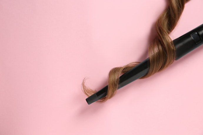 Para Criar Cachos Definidos ou para Cabelos Curtos, Opte por Babyliss Fino, entre 9 e 13 mm