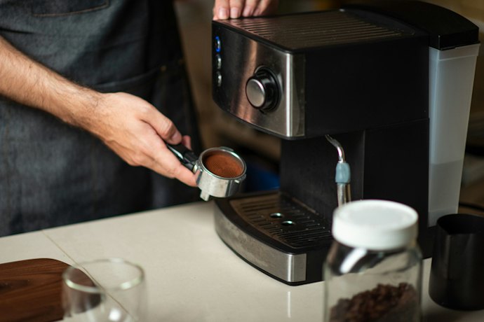 Se Quer Variar o Preparo do Café, Escolha uma Cafeteira de Cápsula e Pó