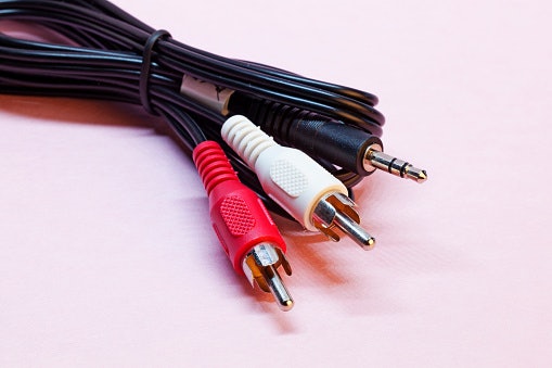 Cabo P2 x RCA: Para Transmissão de Áudio Analógica em Várias Situações