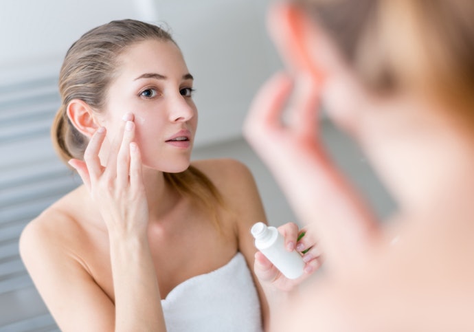 Para Pele Oleosa ou Mista, Escolha Pomada Antiacne em Gel