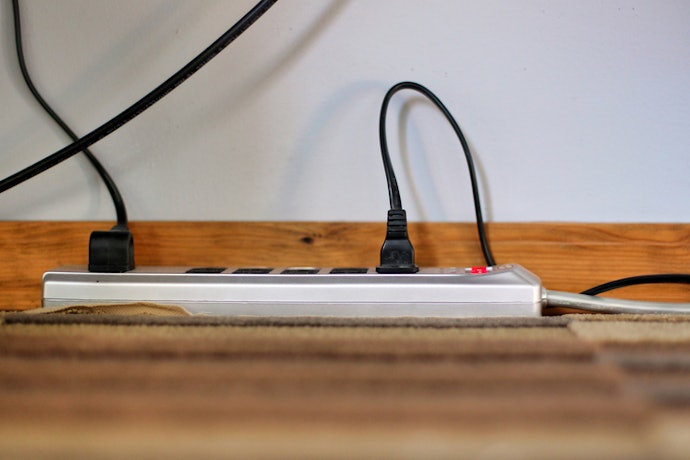 Quer Evitar Perda de Sinal ou Travamento em TV ou Console? Opte por Filtragem EMI/RFI