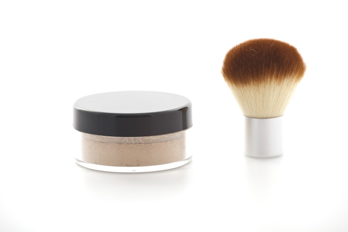 Pincel Kabuki com o Topo Arredondado: Ideal para Produtos em Pó