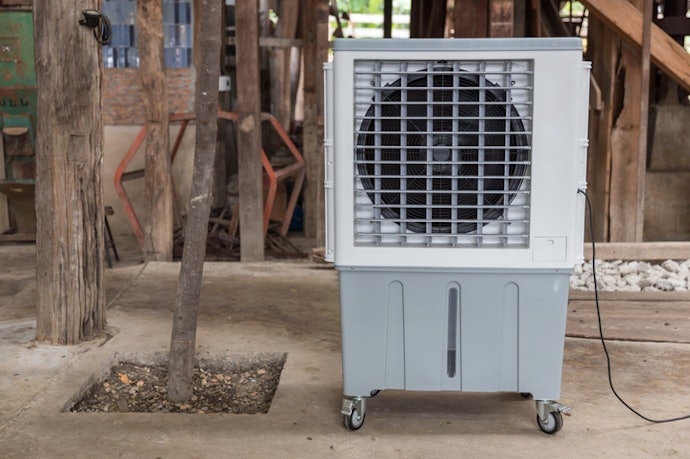 Para um Ar Sempre Fresco: Climatizador Evaporativo Portátil com Até 300W e 8L de Capacidade