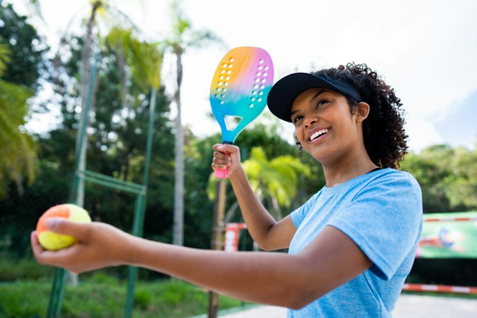Para mais Equilíbrio nas Jogadas, Opte por Raquete de Beach Tennis com Balanceamento Médio