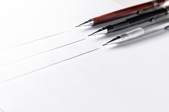 Para Fazer Anotações Precisas ou Escrever em Locais Menores, Prefira Lapiseiras de Até 0.5 mm