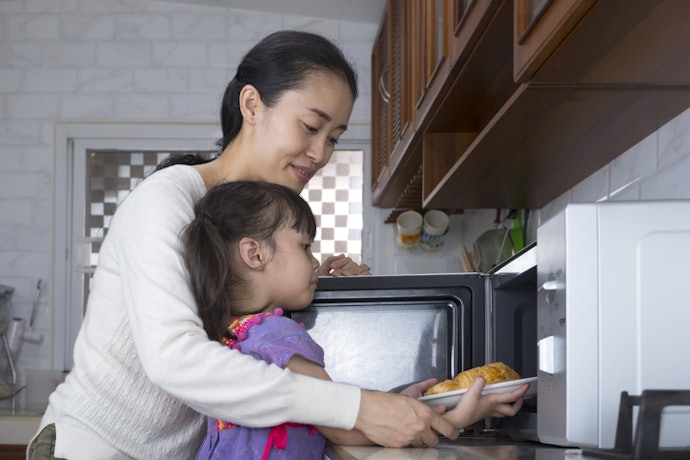 Para Casais ou Famílias Pequenas de 3 Pessoas, Prefira Micro-ondas de 34 Litros