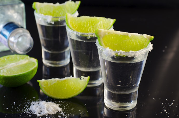 Tequila Prata: a Essência da Bebida para Quem Prefere Sabores Mais Secos e Refrescantes
