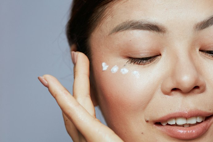 Para Pele Seca ou Mista, Escolha entre Pura, Derivada ou Nanoemcapsulada em Creme ou Gel Creme