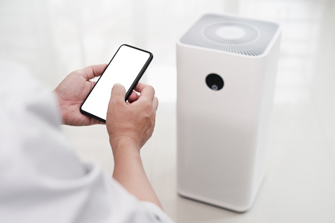 Quer Controlar à Distância? Escolha um Ar-Condicionado de Chão com Wi-Fi, App e Controle Remoto