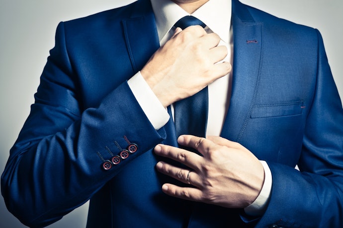 Para Casamentos, Formaturas e Eventos Formais, Prefira Camisas Lisas em Cores Clássicas