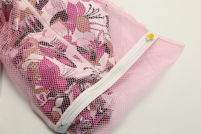 Saco de Lavar Roupa Simples: Fáceis de Encontrar, Ideal para Peças Sem Estruturas