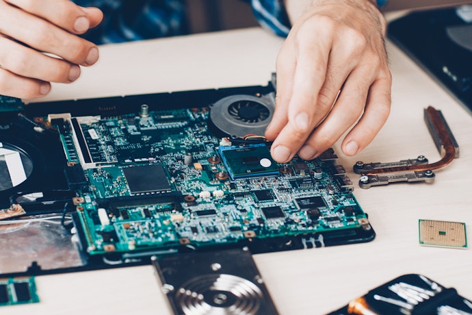 Para Gabinetes Menores, Prefira Placas-Mãe Micro ATX ou Mini ITX