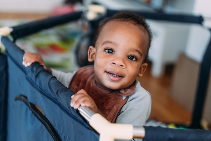 Para Levar em Viagens, Escolha o Chiqueirinho para Bebê Portátil