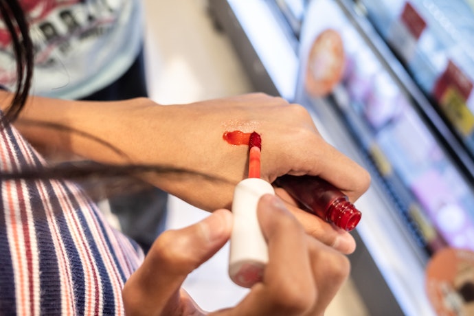 Quer um Lip Tint que Seque Rápido? Prefira um Lip Tint Líquido