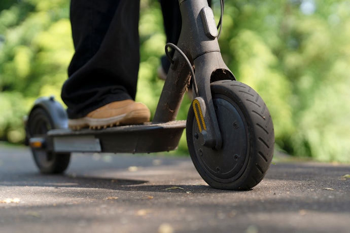 Para Pessoas com 100 kg ou Mais, ou Usar em Subidas, Escolha Patinete Elétrico de 800 a 1000 W