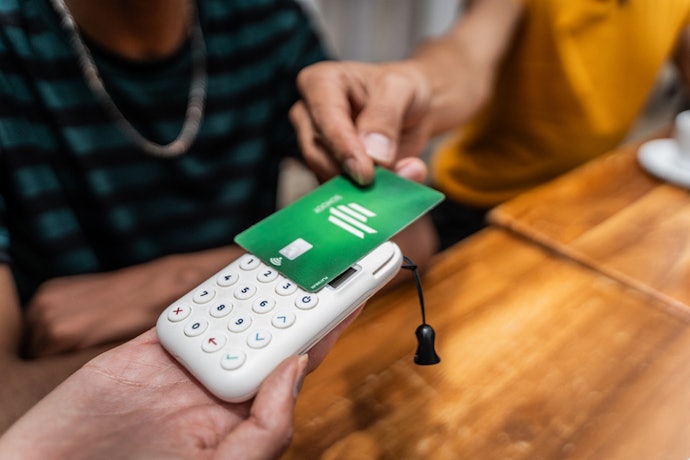 Para Usar com a Internet do Seu Smartphone, Escolha Maquininha de Cartão Bluetooth