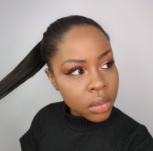 Raiza Azeredo avatar